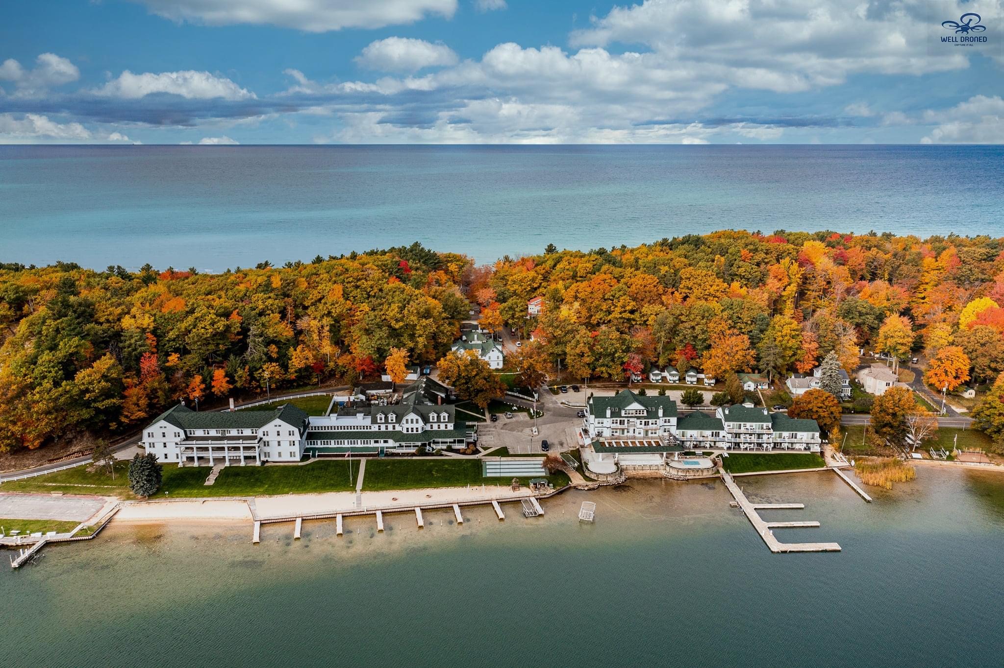 Portage Point Resort And Inn